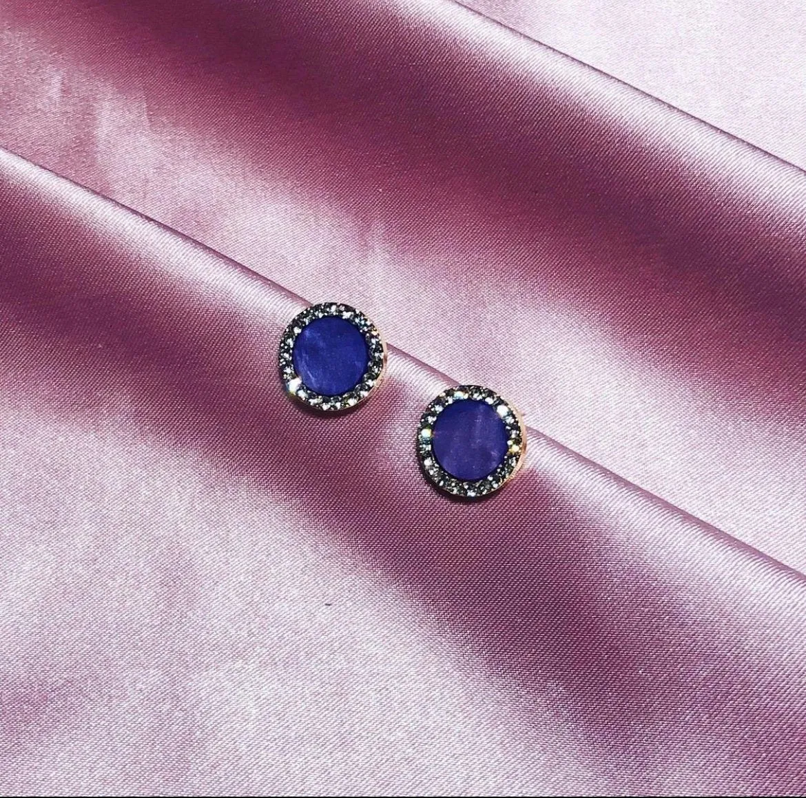 Circle Studs