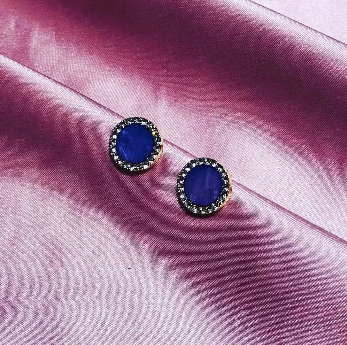Circle Studs