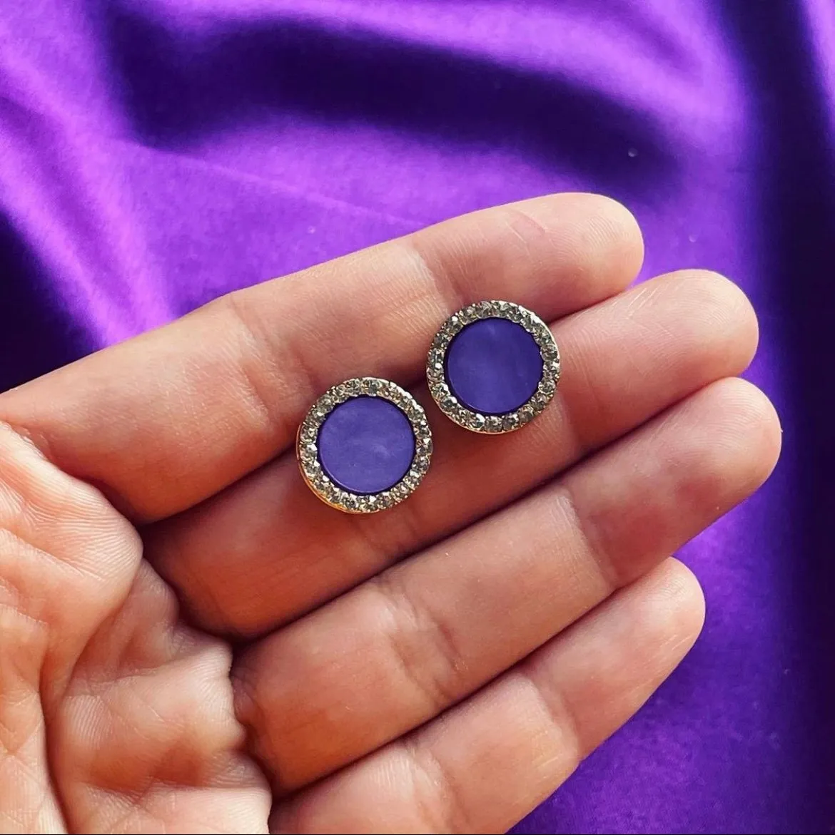 Circle Studs