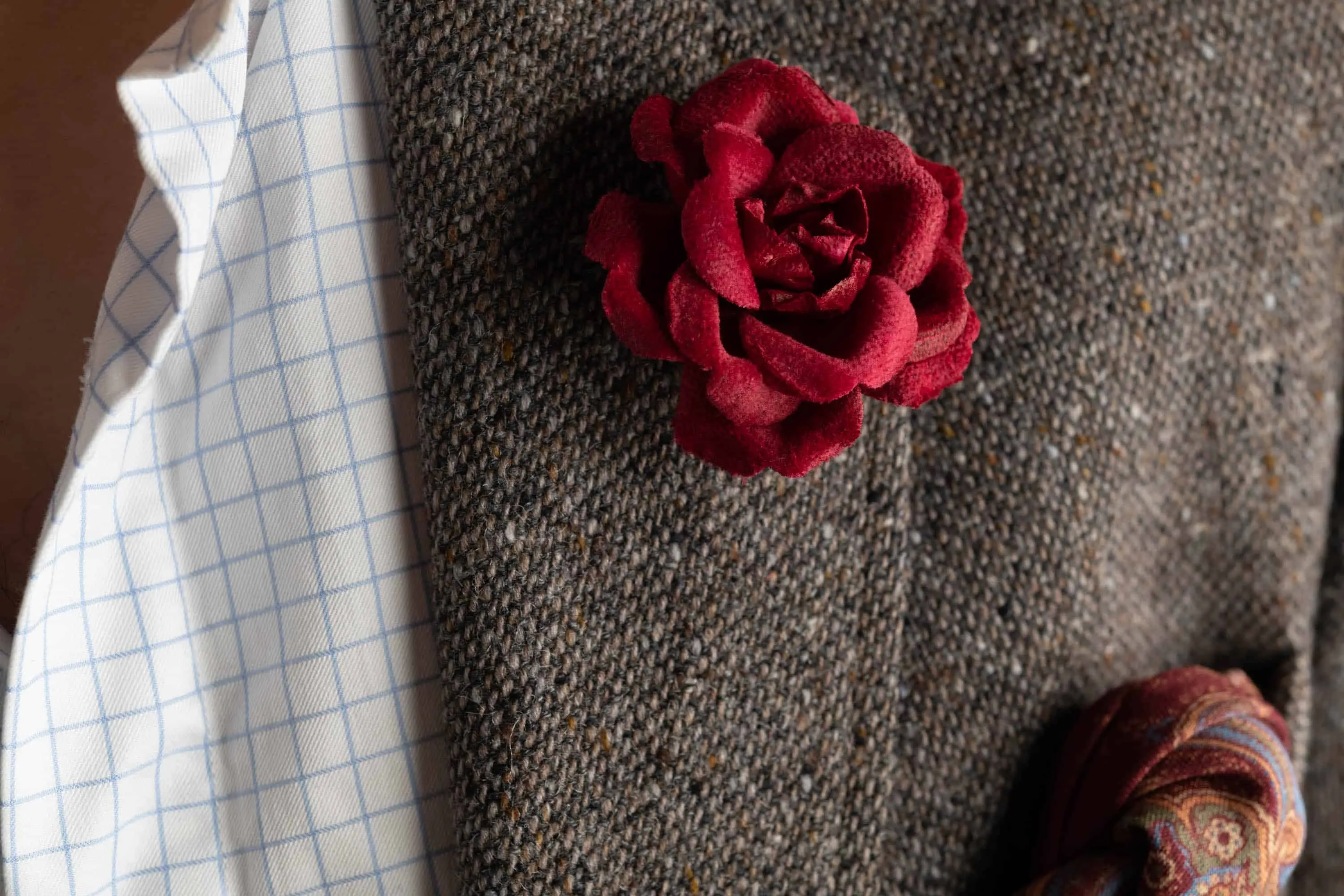 Dark Red Velvet Spray Rose Boutonnière Flower