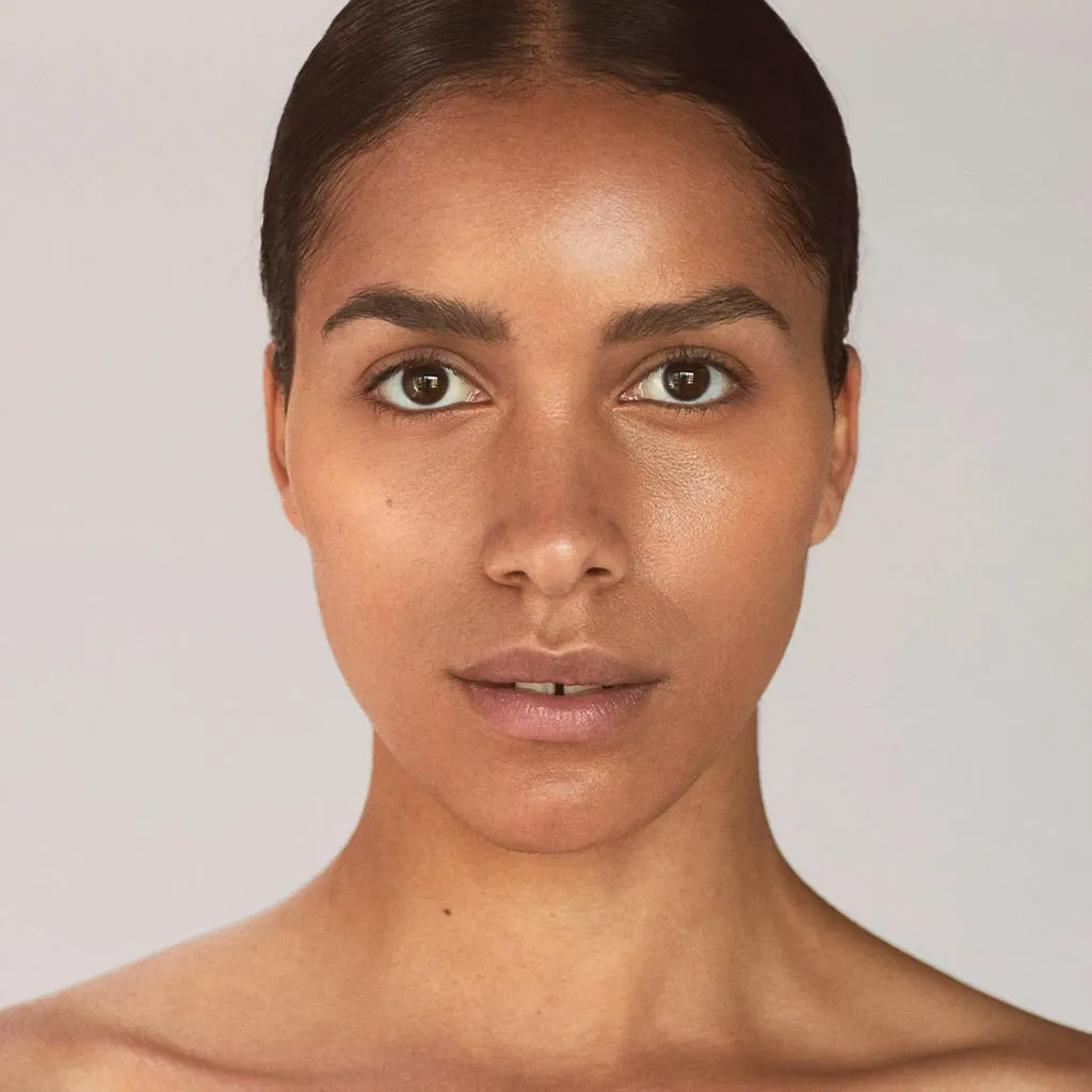 Kjaer Weis Invisible Touch Liquid Foundation